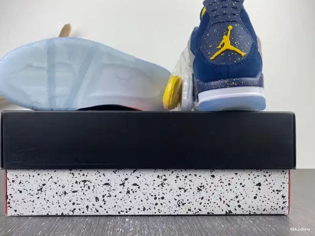 Rep TBK Air (PE) AJ4-1036660 Jordan Retro Michigan 4 0526
